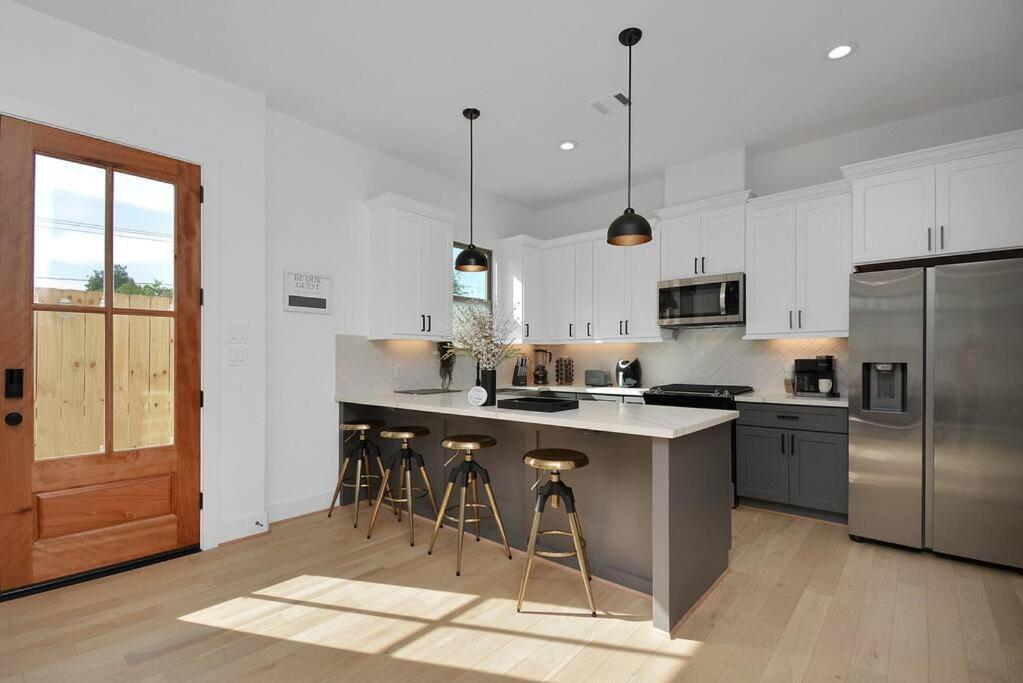Blissful Getaway Home With Hot Tub & Backyard Near Downtown Houston Dış mekan fotoğraf
